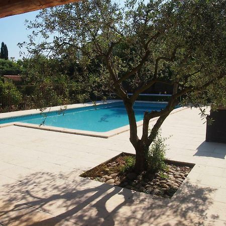Les Buis Apartment Carpentras Exterior photo